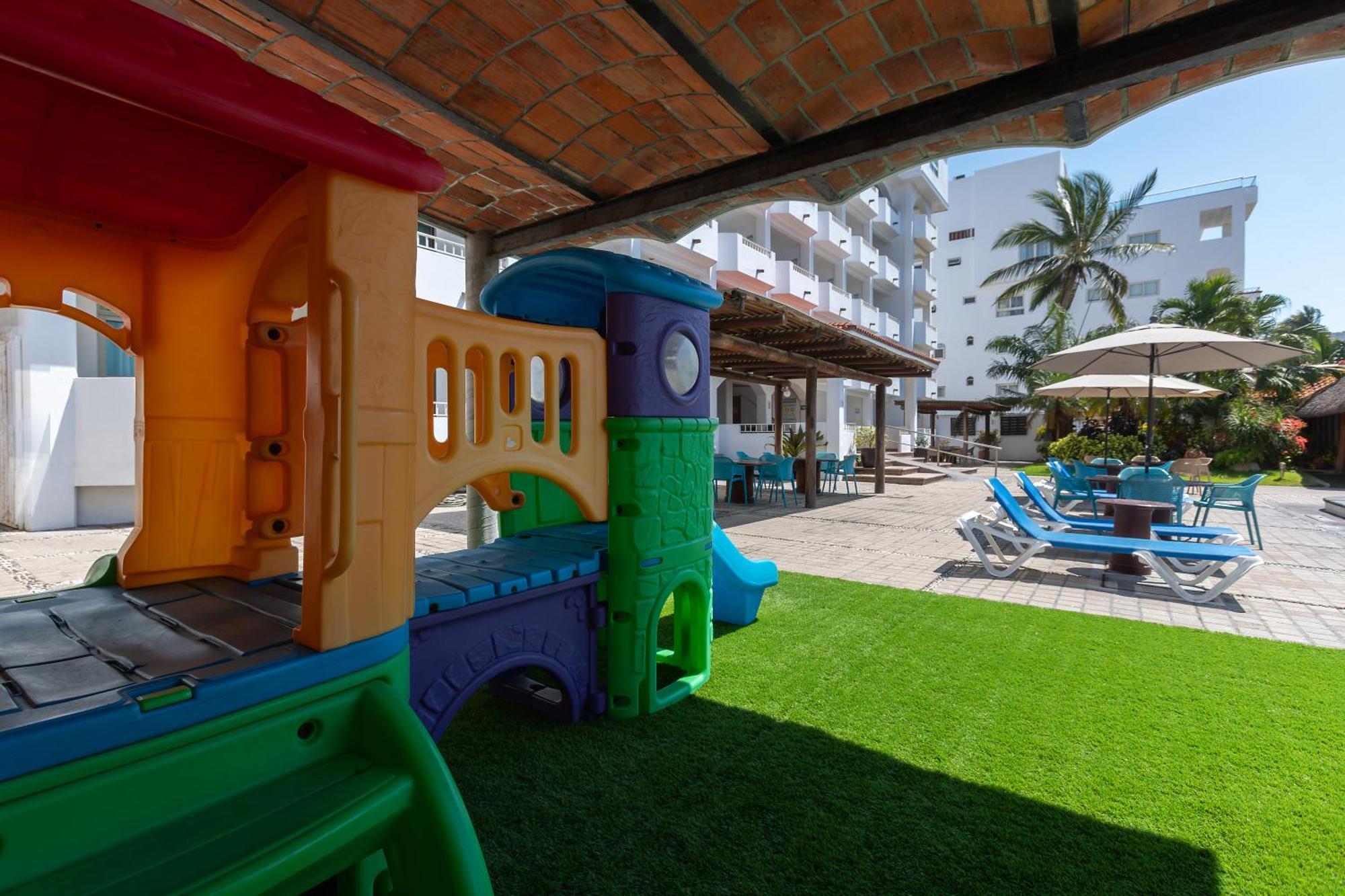 Torreblanca Beach Hotel And Suites Guayabitos - Desayuno Y Comida Incluido Rincon de Guayabitos Bagian luar foto