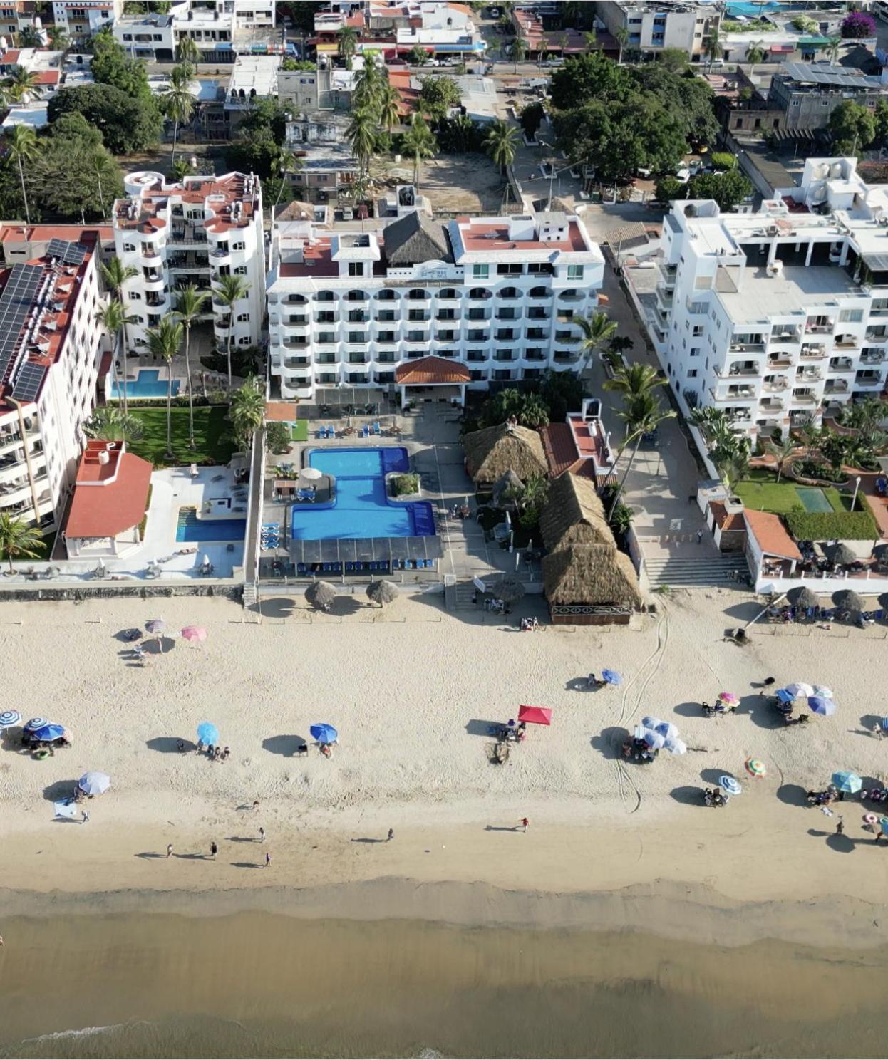 Torreblanca Beach Hotel And Suites Guayabitos - Desayuno Y Comida Incluido Rincon de Guayabitos Bagian luar foto